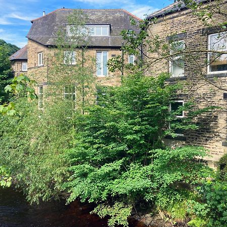 The Old Riverside School House Hebden Bridge Eksteriør bilde