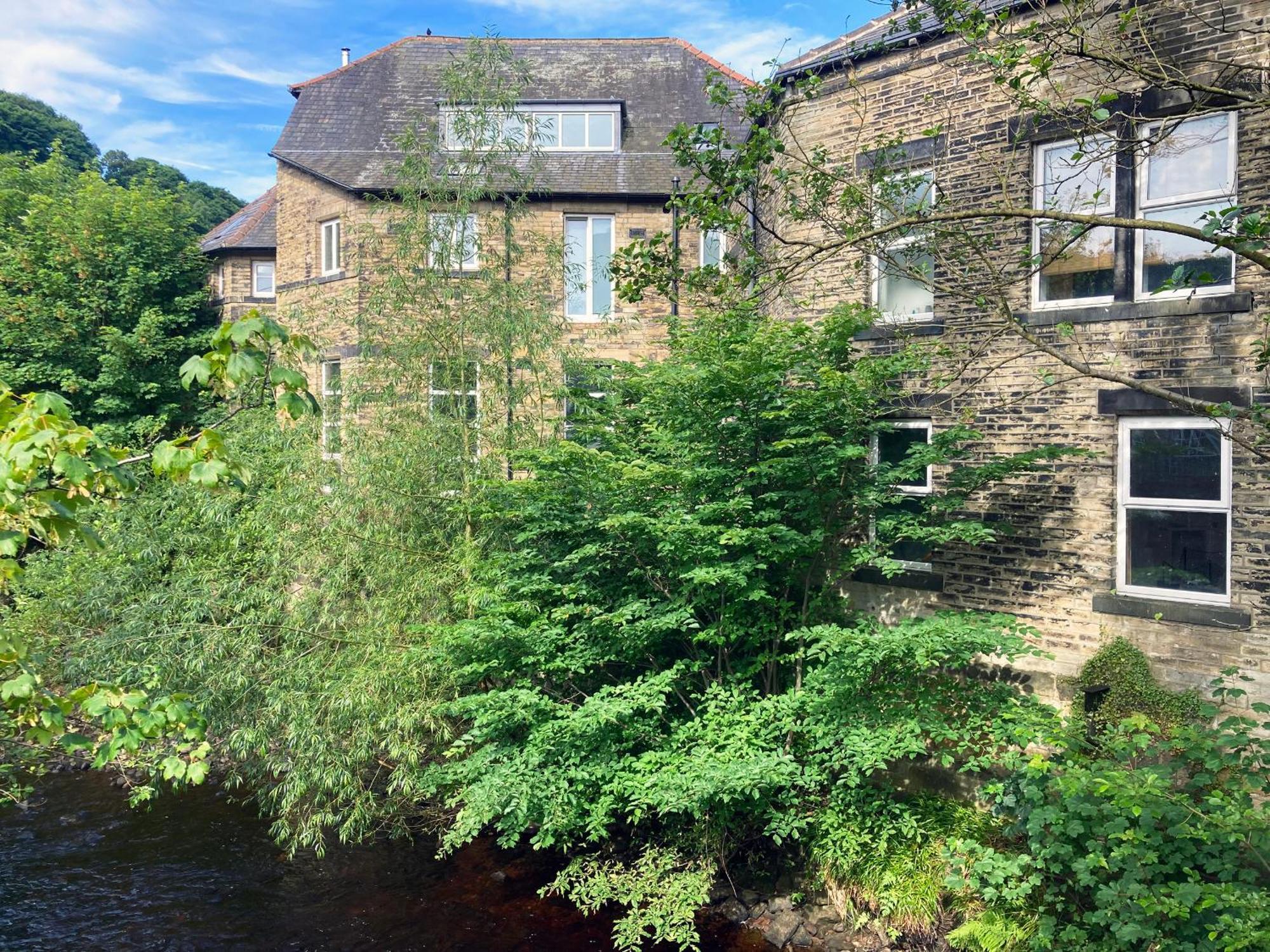 The Old Riverside School House Hebden Bridge Eksteriør bilde